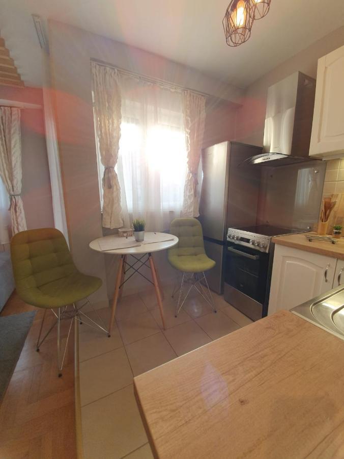 Apartment Cerska Mrb 베오그라드 외부 사진