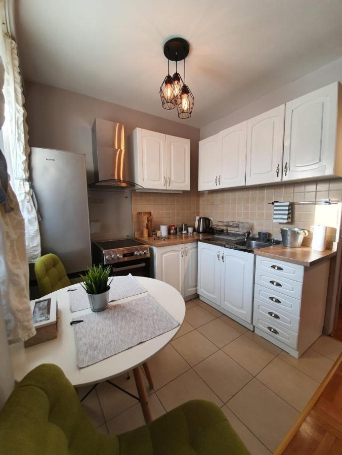 Apartment Cerska Mrb 베오그라드 외부 사진